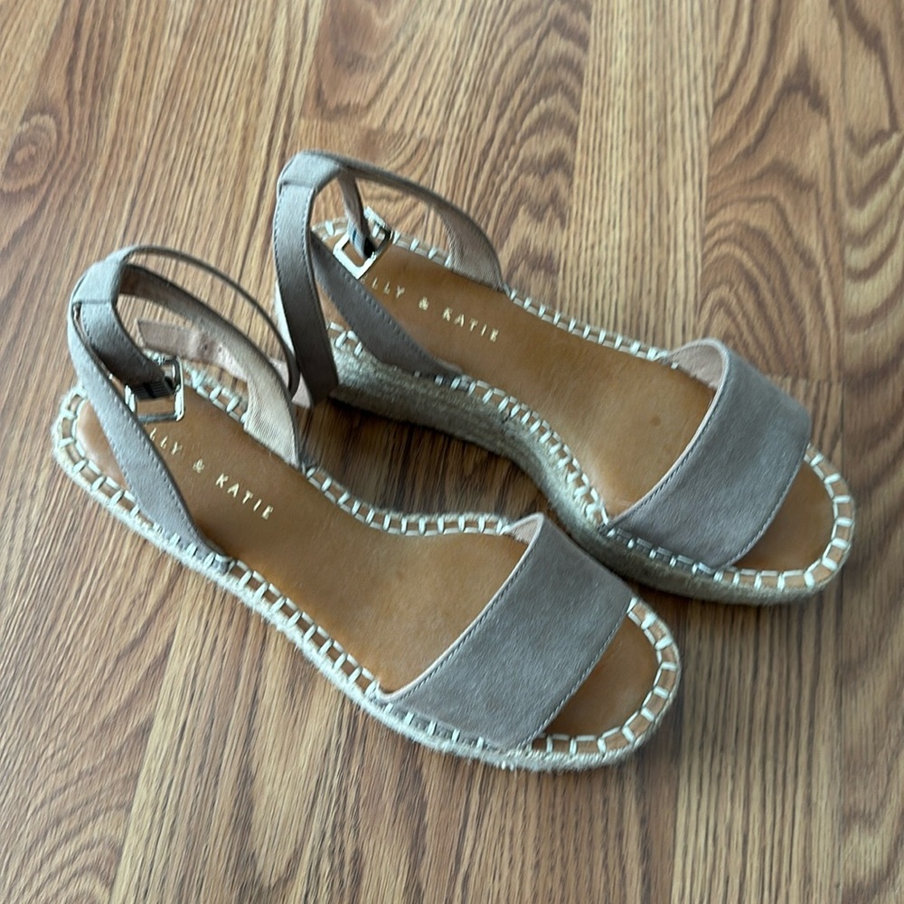 Kelly + Katie sandals